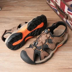 Men's Closed-Toe Outdoor Sandals – Durable Suede and Mesh Design with Adjustable Straps, Anti-Slip Sole, Perfect for Hiking and Summer Adventures