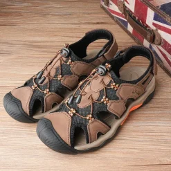 Men's Closed-Toe Outdoor Sandals – Durable Suede and Mesh Design with Adjustable Straps, Anti-Slip Sole, Perfect for Hiking and Summer Adventures