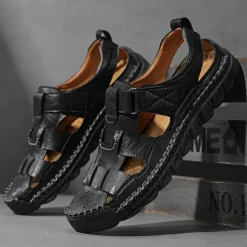 Men's Closed-Toe Suede Sandals - Lightweight Breathable Design with Adjustable Strap, Ideal for Summer Casual and Outdoor Activities