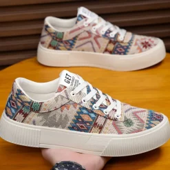 Men's Colorful Tribal Pattern Sneakers – Stylish Lace-Up Casual Shoes for Everyday Wear and Outdoor Activities