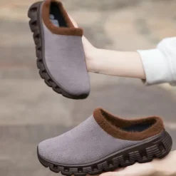 Men's Cozy Slip-On Winter Clogs with Plush Lining and Anti-Slip Sole - Comfortable Indoor and Outdoor Shoes for Cold Weather