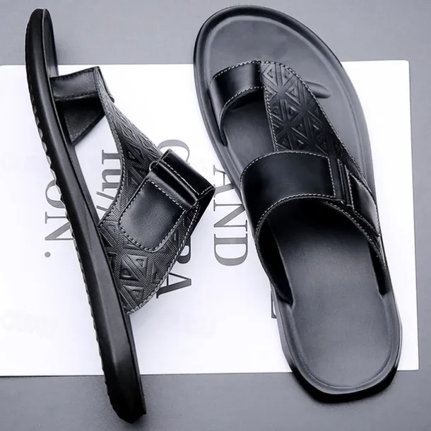 Men's Geometric Embossed Open-Toe Sandals – Adjustable Strap Design for Casual Beach and Summer Wear