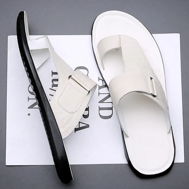 Men's Geometric Embossed Open-Toe Sandals – Adjustable Strap Design for Casual Beach and Summer Wear