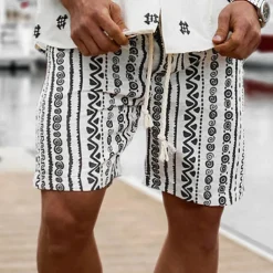 Men's Graphic Geometric Pattern Shorts Summer Shorts Beach Shorts Mid Waist Streetwear Hawaiian Designer Casual Daily Holiday Elastic Waist 3D Print Drawstring Designer Clothing Apparel