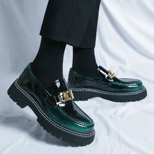 Men's Green Patent Faux Leather Loafers with Gold Chain Detail and Chunky Lug Sole – Modern Casual Footwear for Everyday Style