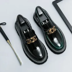 Men's Green Patent Faux Leather Loafers with Gold Chain Detail and Chunky Lug Sole – Modern Casual Footwear for Everyday Style