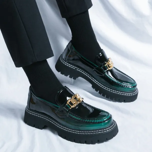 Men's Green Patent Faux Leather Loafers with Gold Chain Detail and Chunky Lug Sole – Modern Casual Footwear for Everyday Style