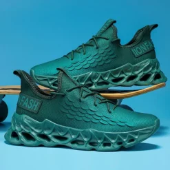 Men's Green Running Sneakers with Mesh Upper and Lightweight Design – Breathable, Comfortable Athletic Shoes for Sports, Workouts and Casual Wear