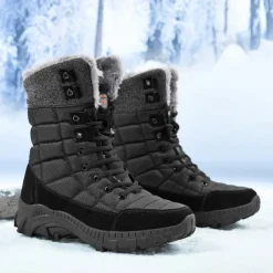 Men's Insulated Winter Snow Boots with Fur Lining - Waterproof, Anti-Slip Outdoor Boots for Cold Weather and Snowy Conditions