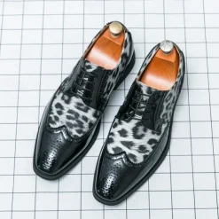 Men's Leopard Print Oxford Shoes - Patent Faux Leather Accents with Brogue Detailing for Formal and Party Occasions