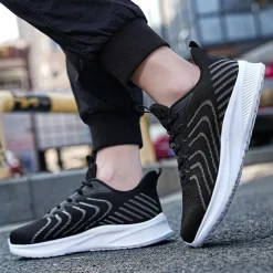 Men's Lightweight Red Mesh Running Shoes - Breathable Athletic Sneakers for Sports and Casual Wear