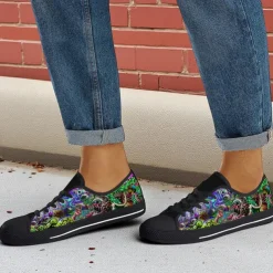 Men's Low Top Canvas Sneakers – Colorful Abstract Graffiti Print, Lace-Up Casual Skate Shoes, Stylish Streetwear & Everyday Footwear