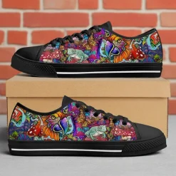 Men's Low Top Canvas Sneakers – Colorful Abstract Graffiti Print, Lace-Up Casual Skate Shoes, Stylish Streetwear & Everyday Footwear
