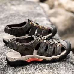 Men's Outdoor Hiking Sandals - Breathable Closed-Toe Design, Adjustable Lace-Up Straps, Anti-Slip Sole, Comfortable Summer Footwear for Trekking and Camping