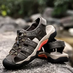 Men's Outdoor Hiking Sandals - Breathable Closed-Toe Design, Adjustable Lace-Up Straps, Anti-Slip Sole, Comfortable Summer Footwear for Trekking and Camping