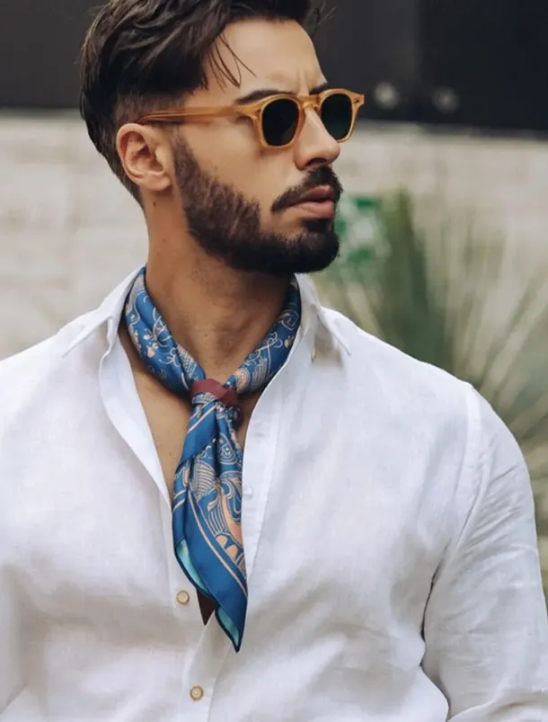 Men's Paisley Print Square Neck Scarf with Leather Buckle, Vintage Style Polyester Bandana for Outdoor Travel, Parties and Daily Fashion