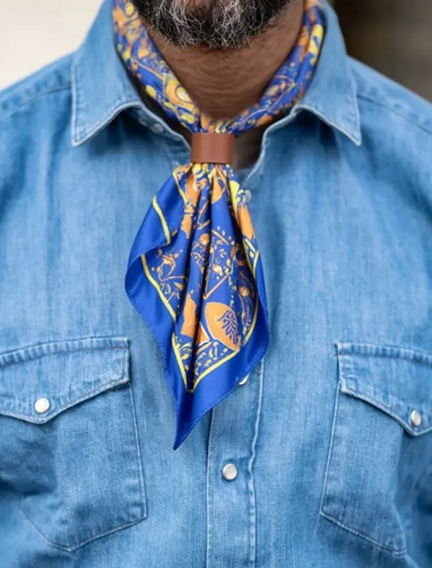 Men's Paisley Print Square Neck Scarf with Leather Buckle, Vintage Style Polyester Bandana for Outdoor Travel, Parties and Daily Fashion