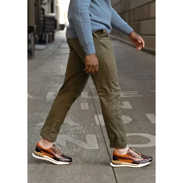 Men's Premium Cowhide Leather Sneakers with Crocodile Texture and Lace-Up Design – Casual Athletic Shoes for Everyday Wear