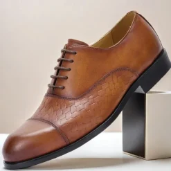 Men's Premium Cowhide Oxford Shoes with Woven Leather Design, Classic Lace-Up Style for Formal and Business Occasions
