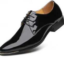 Men's Prom Shoes Vibrant Red Patent Leather Oxfords with Lace-Up Design for Stylish Formal Events