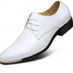 Men's Prom Shoes Vibrant Red Patent Leather Oxfords with Lace-Up Design for Stylish Formal Events