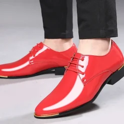 Men's Prom Shoes Vibrant Red Patent Leather Oxfords with Lace-Up Design for Stylish Formal Events