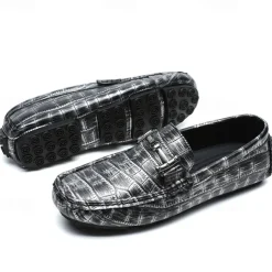 Men's Purple Crocodile Pattern Faux Leather Loafers - Slip-On Shoes with Metal Buckle Detail, Luxury Style for Formal Events and Casual Wear