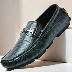 Men's Purple Crocodile Pattern Faux Leather Loafers - Slip-On Shoes with Metal Buckle Detail, Luxury Style for Formal Events and Casual Wear