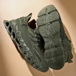 Men's Red Fashion Sneakers, Breathable Mesh Upper, Trendy Design with Bold 'FASHION' Print, Lightweight Sports Shoes for Casual and Everyday Wear