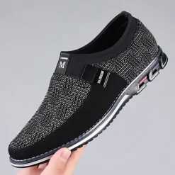 Men's Slip-On Casual Loafers – Black and Gray Patterned Breathable Shoes with Metal Buckle, Comfortable and Lightweight for Everyday Wear