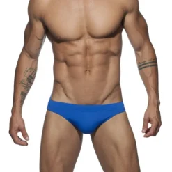 Men's Swimwear Swim Briefs Swim Thong Plain Breathable Soft Daily Wear Weekend Stylish Simple Black White