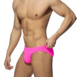 Men's Swimwear Swim Shorts Shorts Swim Briefs with Pad Plain Comfort Breathable Outdoor Daily Going out Fashion Casual Black White