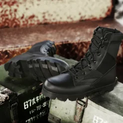 Men's Tactical Combat Boots – High-Top Military Desert Boots with Lace-Up Design for Outdoor Hiking & Work