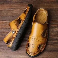 Men's Tan Faux Leather Outdoor Sandals with Adjustable Strap, Breathable Design, and Cushioned Sole for Comfort and Durability - Ideal for Summer Activities