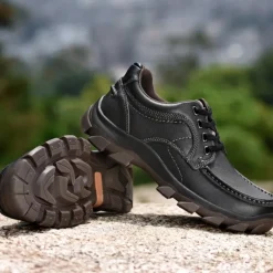 Men's Tan Lace-Up Sneakers with Traction Rubber Outsoles - Comfortable and Breathable for Outdoor Adventures and Casual Day Wear