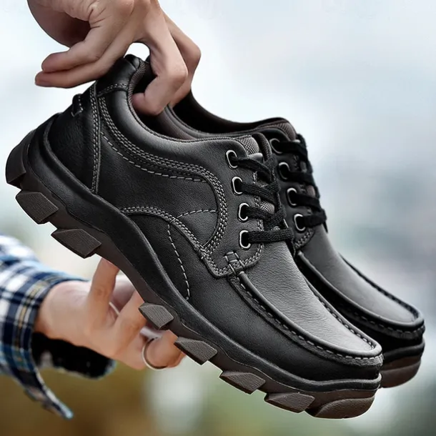 Men's Tan Lace-Up Sneakers with Traction Rubber Outsoles - Comfortable and Breathable for Outdoor Adventures and Casual Day Wear