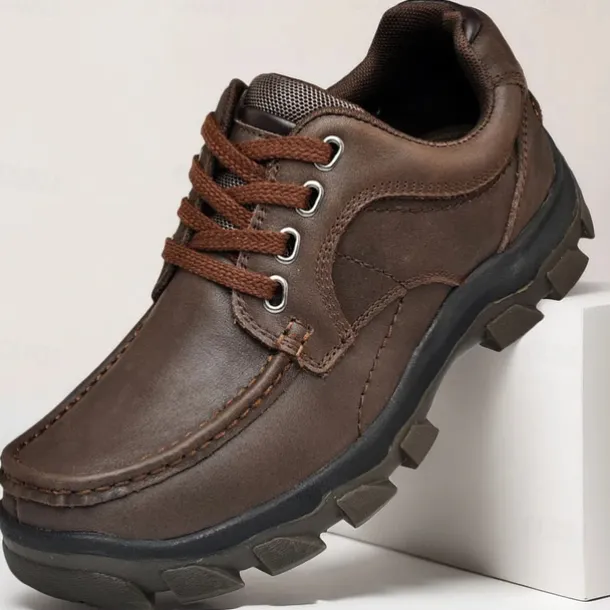 Men's Tan Lace-Up Sneakers with Traction Rubber Outsoles - Comfortable and Breathable for Outdoor Adventures and Casual Day Wear