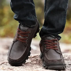 Men's Tan Lace-Up Sneakers with Traction Rubber Outsoles - Comfortable and Breathable for Outdoor Adventures and Casual Day Wear