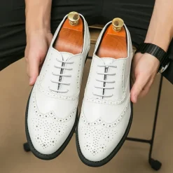 Men's Two-Tone Wingtip Oxford Brogue Shoes in Brown and White, Genuine Leather Gatsby-Inspired 1920s Vintage Dress Shoes for Wedding, Jazz Party, and Formal Events