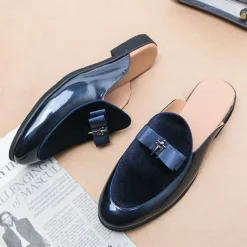 Men's Velvet and Patent Leather Mule Loafers – Slip-On Design with Decorative Bow for Formal and Evening Events