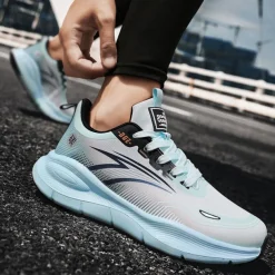 Men's Warm Lined Running Sneakers, Lightweight Cushioned Athletic Shoes with Lace-Up Design for Winter Outdoor Sports and Daily Wear