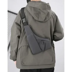 Men's Waterproof Crossbody Sling Bag – Stylish Anti-Theft Design for Travel and Outdoor Use