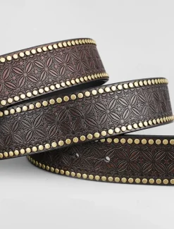 Men's Western Faux Leather Belt with Engraved Floral Design and Bull Skull Buckle – Vintage-Style Cowboy Belt for Rodeo and Casual Wear