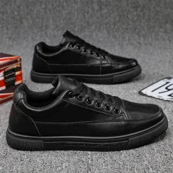 Men's White Casual Sneakers with Lace-up Closure and Comfortable Sole – Stylish Everyday Shoes for Walking and Leisure