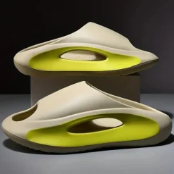 Men's White Slide Sandals with Red Cutout Design – Lightweight and Comfortable Slip-On Footwear for Casual and Summer Wear