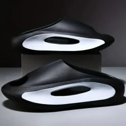 Men's White Slide Sandals with Red Cutout Design – Lightweight and Comfortable Slip-On Footwear for Casual and Summer Wear