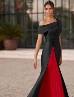 Mermaid / Trumpet Evening Gown Elegant Pleated Dress Formal Satin Wedding Floor Length Short Sleeve One Shoulder Slit Embroidery Appliques