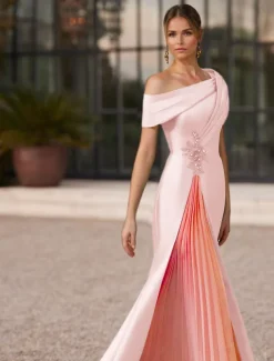 Mermaid / Trumpet Evening Gown Elegant Pleated Dress Formal Satin Wedding Floor Length Short Sleeve One Shoulder Slit Embroidery Appliques