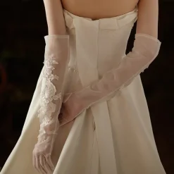 Mesh Elbow Length Glove Elegant / Sweet Style With Embroidery Wedding / Party Glove