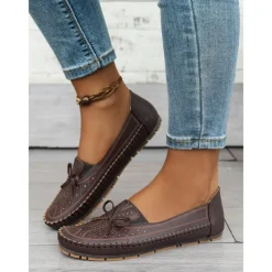 Moccasin Loafers for Women – Soft Shoes with Bow Detail and Rhinestone Design, Ideal for Casual Comfort and Spring/Summer Walks